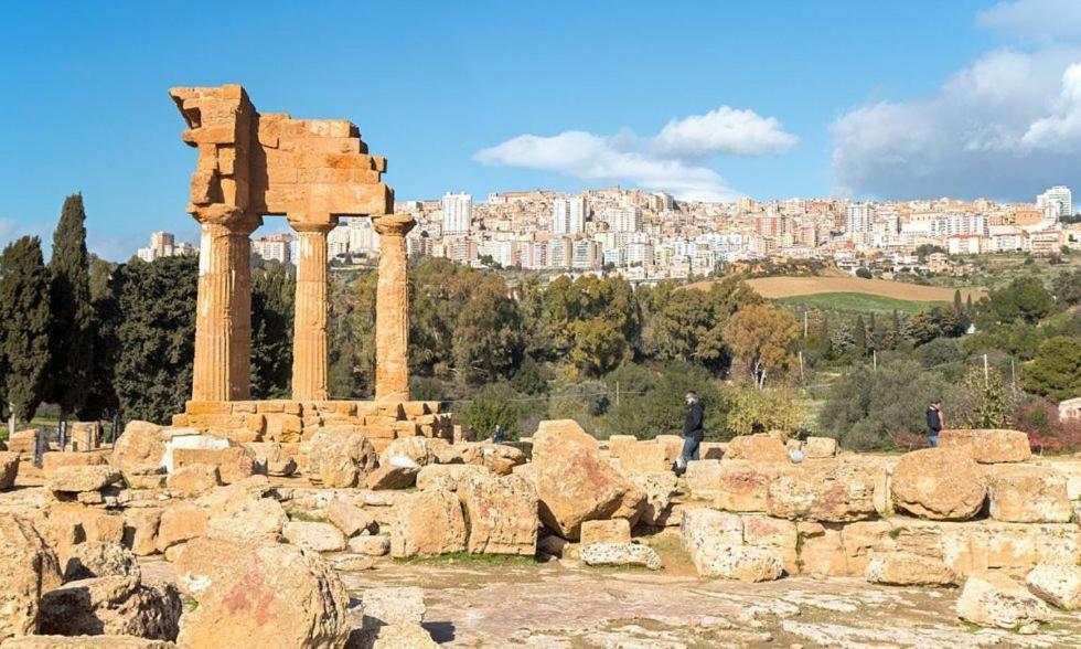 La Perla Dei Templi Apartment Agrigento Bagian luar foto